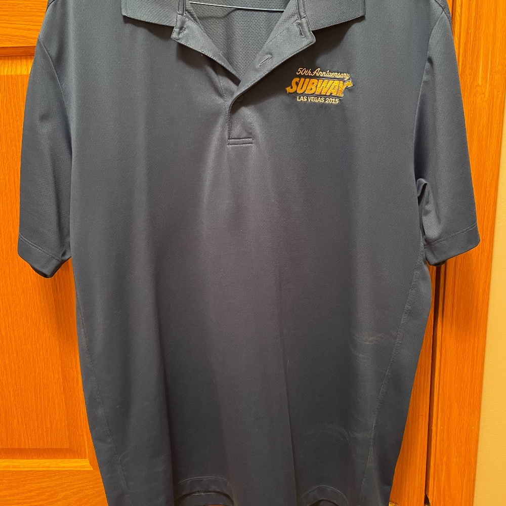 MEN'SoSUBWAY 50TH ANNIVERSARY LAS VEGAS CONVENTION POLO SHORT SLEEVE SHIRo